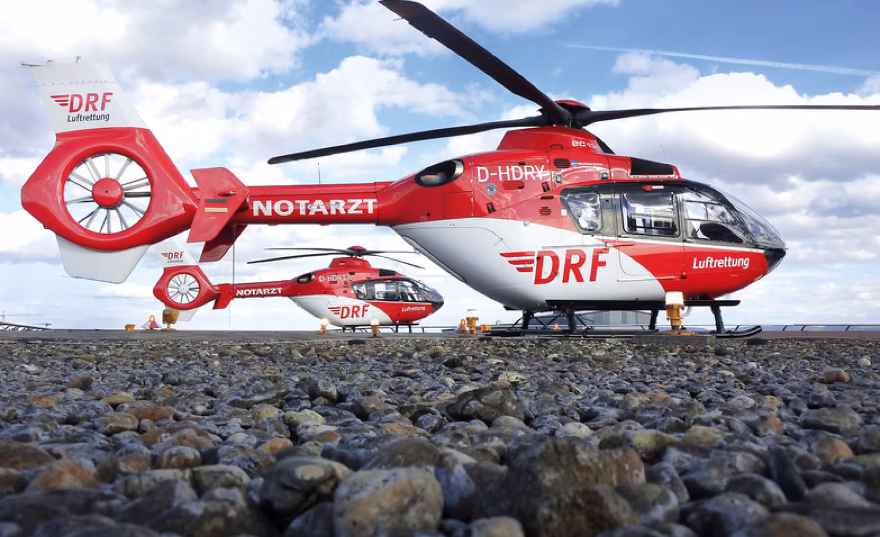 DRF Luftrettung goes for AMOS
